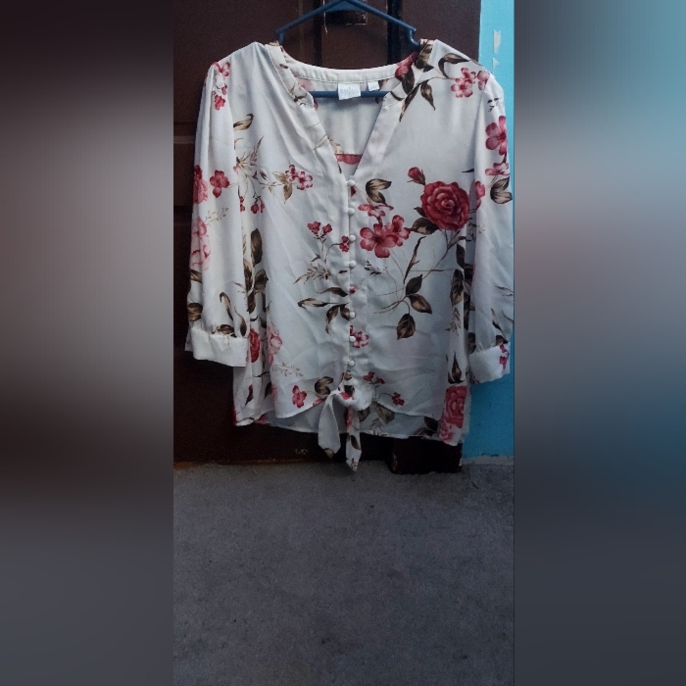 Womens New York and Company Top